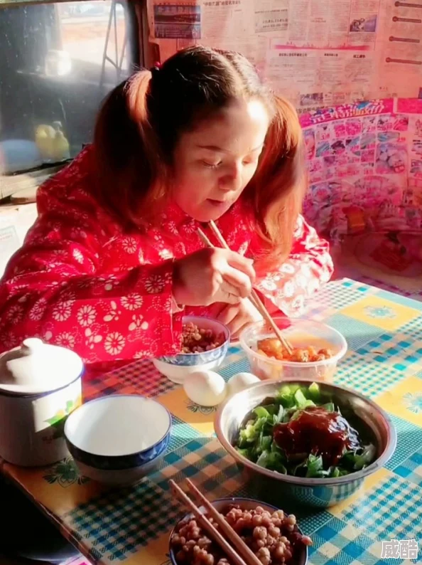 我是一个工人淑芬小丹热爱生活喜欢唱歌跳舞的东北姑娘