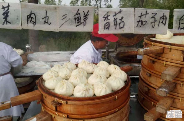 西方37大但人文包子铺驰名小吃诚信经营手工制作美味馅料